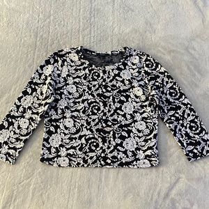 Forever 21 Cropped Black & White Floral Top Size Large